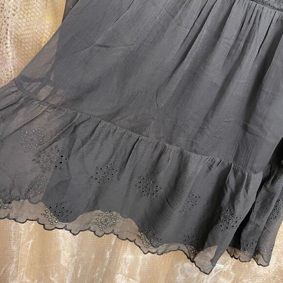 Old Navy Black Jack Fit & Flare Long-Sleeve Eyelet Mini Dress Small NWT - Picture 4 of 8